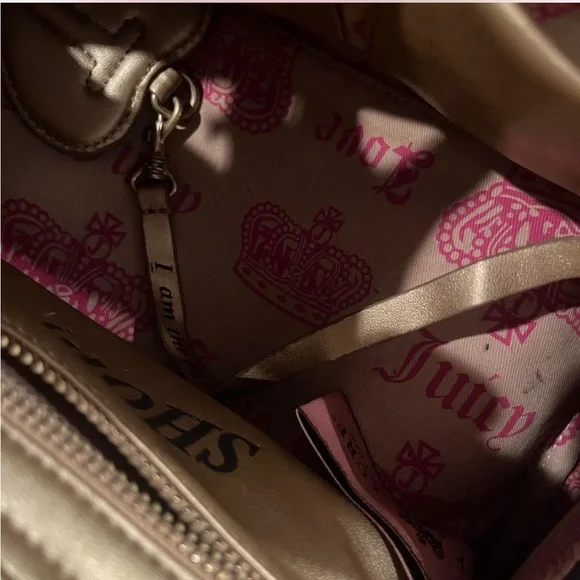Vintage Juicy Couture pink Bag with Heart Charm - Picture 6 of 6